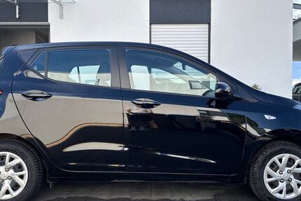 Hyundai i10 22.500 km 10.500 € Pfullingen 72793