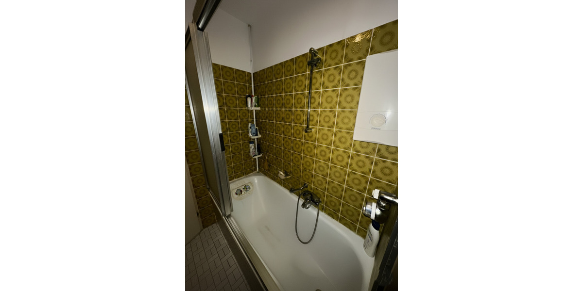 Etagenwohnung Nordenham - 3 Zimmer, 65 m&sup2;, 76.000&euro; | Angebot:25371427