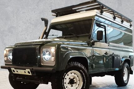 Land Rover Defender 238.100 km 42.900 € Asperg 71679