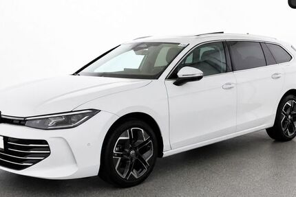 VW Passat 35.703 km 34.870 &euro; Berlin 12103
