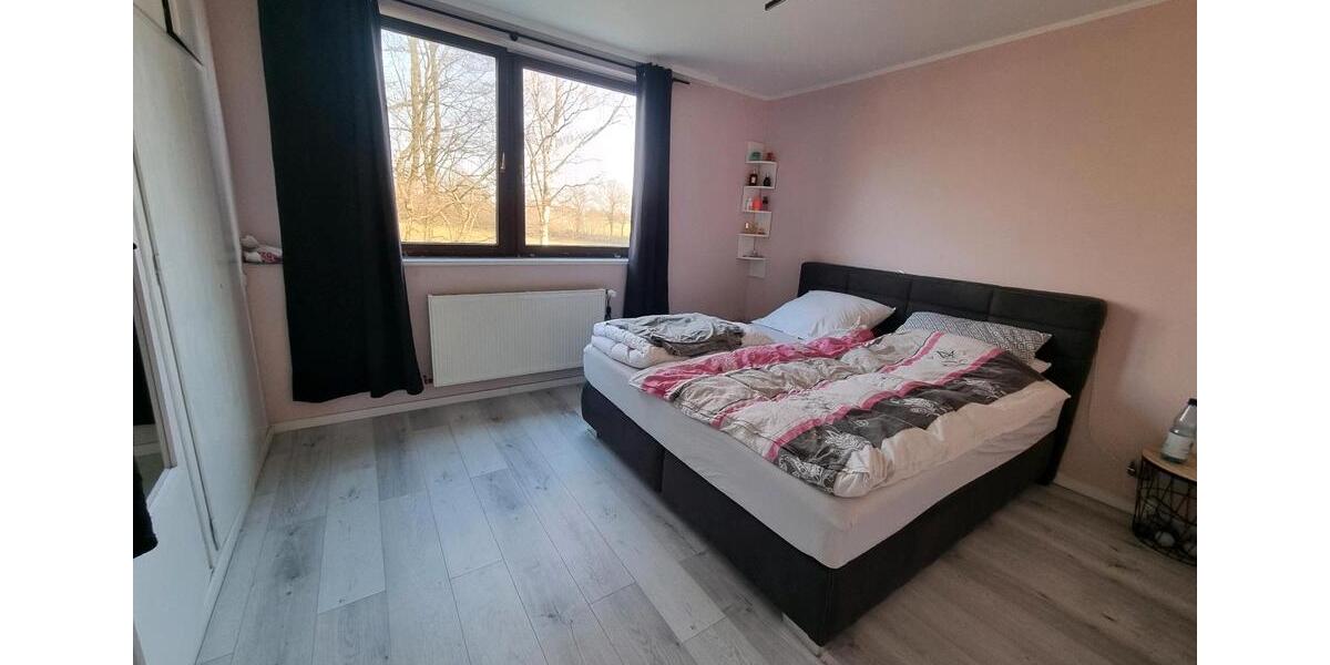 Reihenhaus Hamburg Wandsbek - 5 Zimmer, 120 m&sup2;, 400.000&euro; | Angebot:25611810