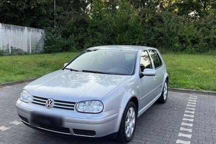 VW Golf