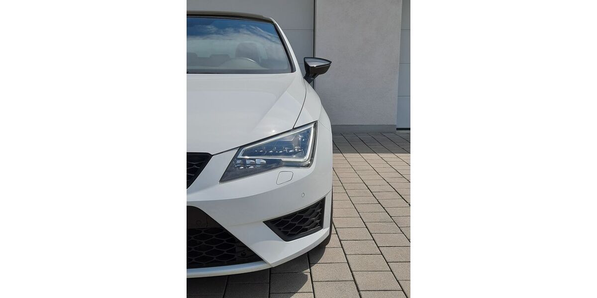 Seat Leon 72.633 km 22.999 € Kirchheim bei München 85551