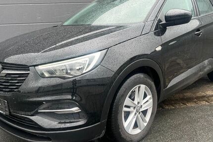 Opel Grandland (X) 132.000 km 9.400 &euro; Langenhagen 30851