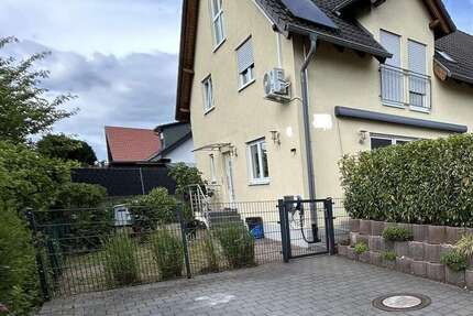 Haus zum Kaufen in Stutensee 590.000 € 141.5 m² 6 zimmer