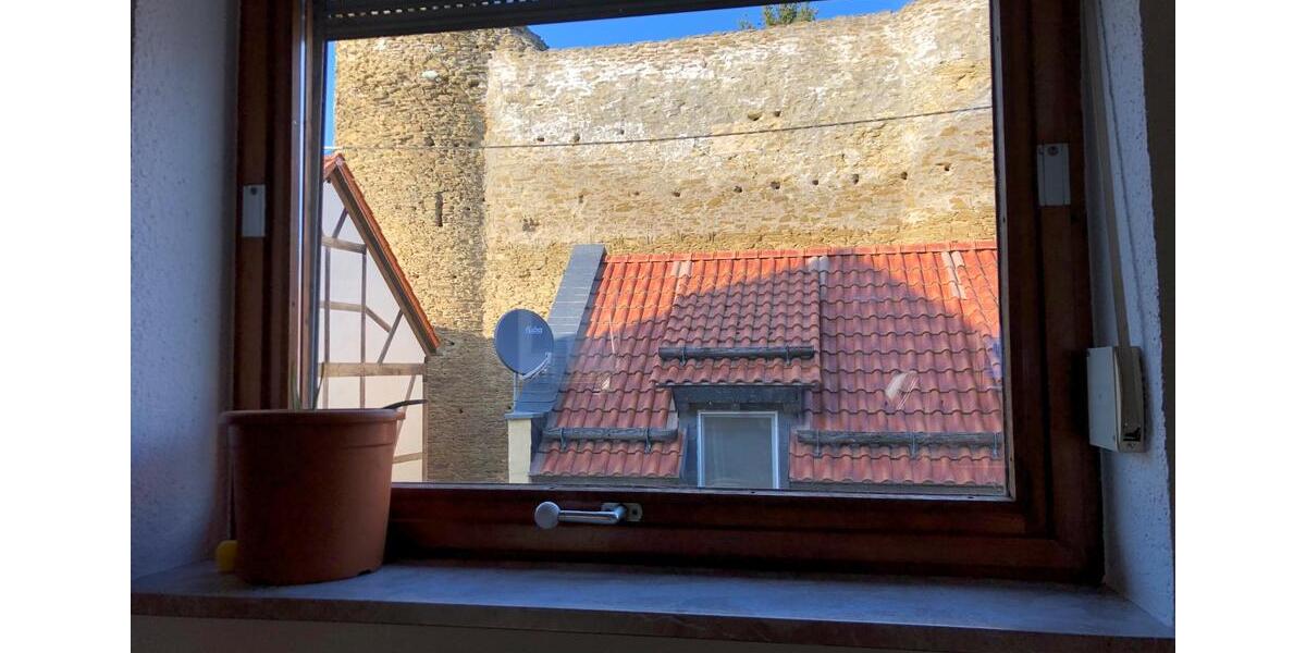 Einfamilienhaus Idstein - 7 Zimmer, 220 m&sup2;, 1.700&euro; | Angebot:25310411