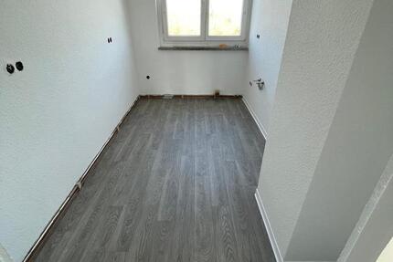 Wohnung Bad Lobenstein - 3 Zimmer, 25 m&sup2;, 175&euro; | Angebot:25236052