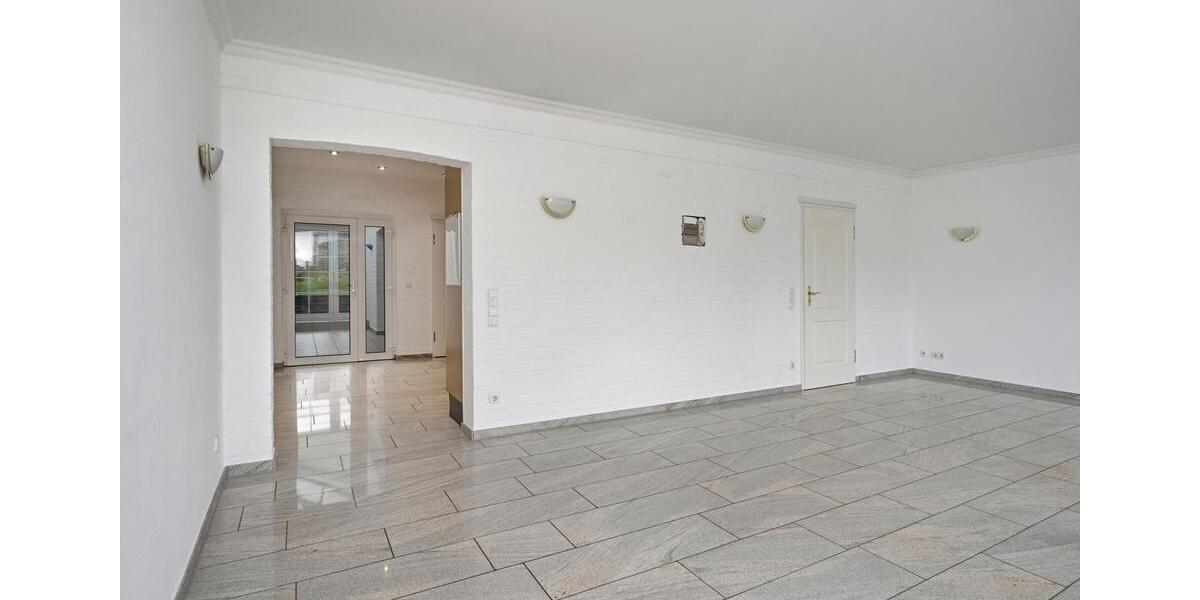 Einfamilienhaus Gangelt - 6 Zimmer, 220 m&sup2;, 2.400&euro; | Angebot:25160824