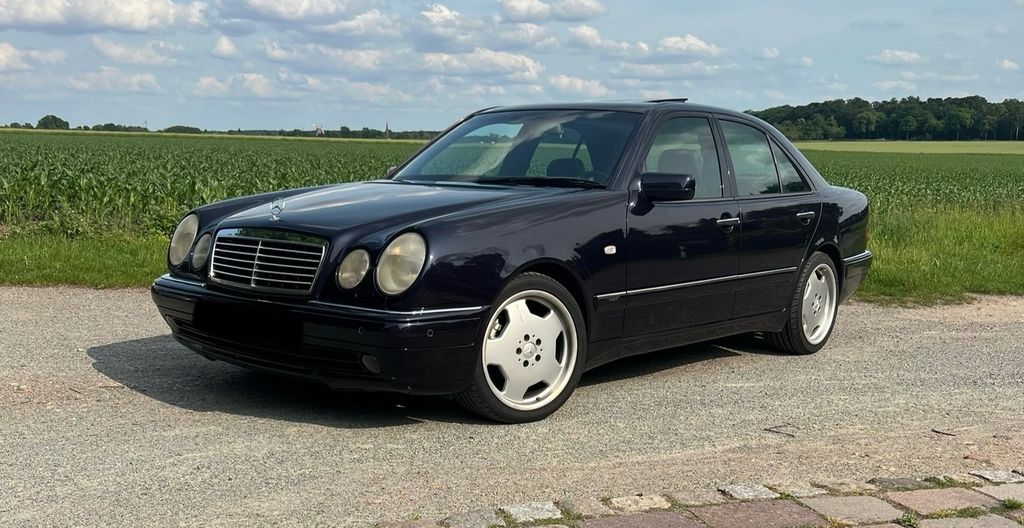 Mercedes-Benz E 50 210.000 km 15.500 &euro; Achim 28832