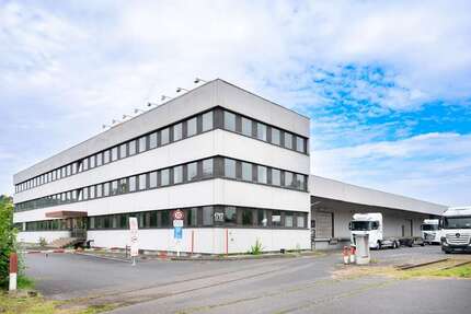 Halle in Würzburg 2.200.000 € 6997.37 m²
