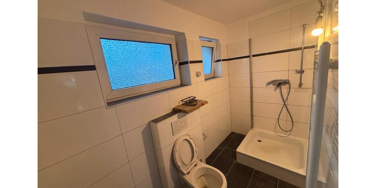 Einfamilienhaus Bornheim - 3 Zimmer, 100 m&sup2;, 1.650&euro; | Angebot:25409767