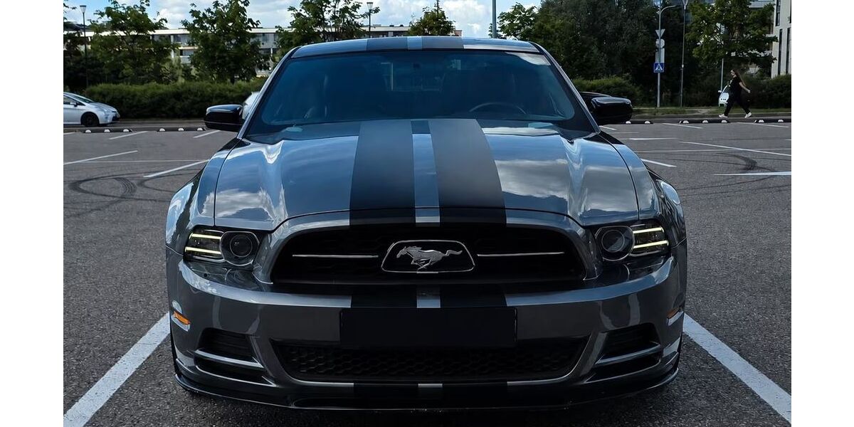 Ford Mustang 120.000 km 16.500 &euro; Berlin 10319
