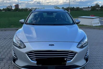 Ford Focus 195.050 km 7.199 &euro; Steinbach 61449