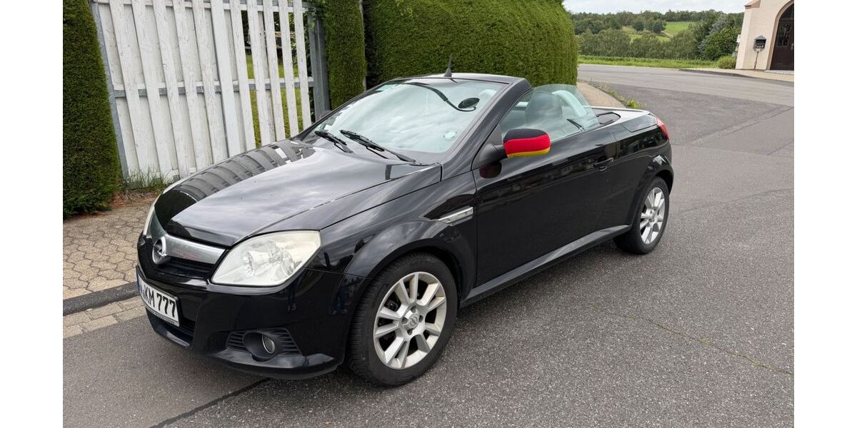 Opel Tigra 196.750 km 1.999 &euro; Euskirchen 53879