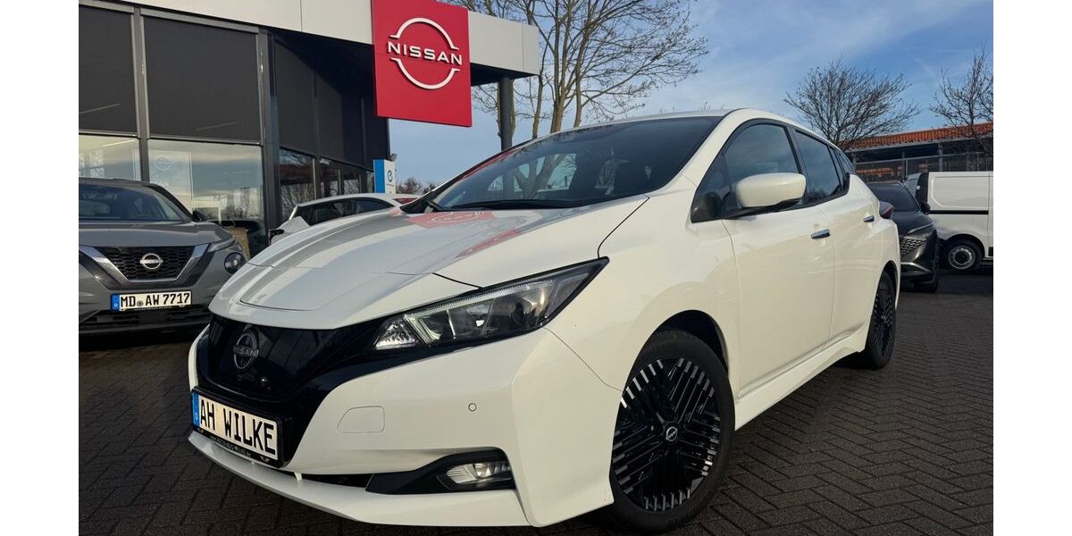 Nissan Leaf 30.341 km 14.790 &euro; Magdeburg 39120
