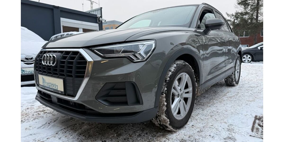 Audi Q3 43.263 km 27.990 &euro; Hamburg 22179