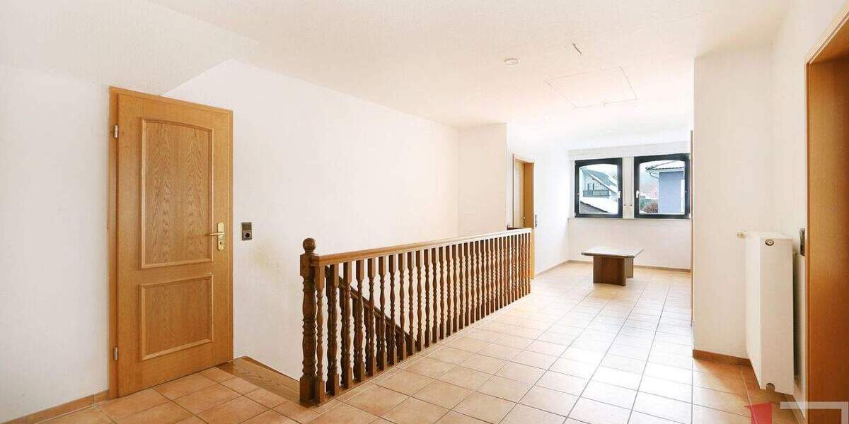 Einfamilienhaus Lohne (Oldenburg) Kroge - 9 Zimmer, 204 m&sup2;, 415.000&euro; | Angebot:25820191