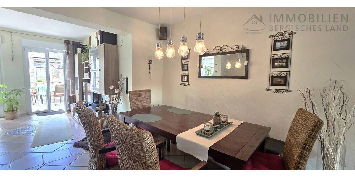 Reihenendhaus Hückeswagen Innenstadt - 4 Zimmer, 110 m&sup2;, 325.000&euro; | Angebot:21321687