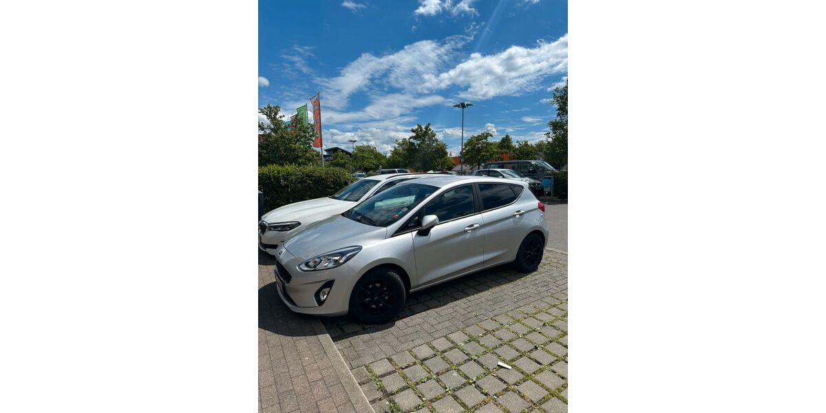 Ford Fiesta 96.000 km 10.250 &euro; Friedrichshafen 88045