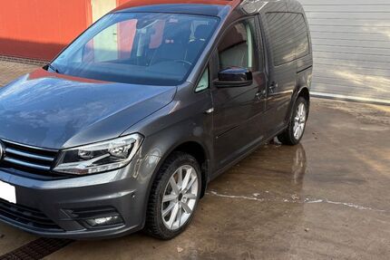 VW Caddy 89.000 km 26.150 € Warendorf 48231
