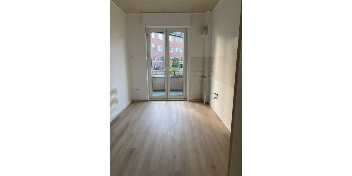 Renovierte 3-Zimmerwohnung mit Balkon in der Nähe des Tierparks 3 zimmer