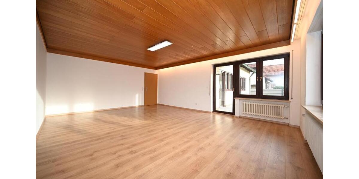 Herrliches Zuhause für die große Familie - sofort verfügbar! Renoviertes Einfamilienhaus in gefragter Lage 6 zimmer