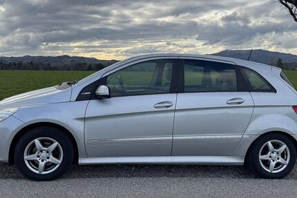 Mercedes-Benz B 170 214.450 km 2.700 &euro; Oberhausen 82386