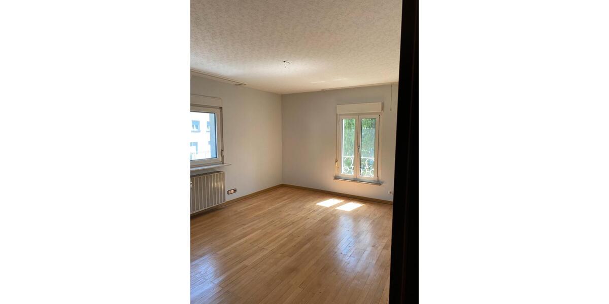 Einfamilienhaus Idar-Oberstein Oberstein - 7 Zimmer, 130 m&sup2;, 800&euro; | Angebot:24584934