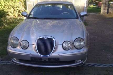 Jaguar S-Type 265.340 km 1.000 € Berlin 13189