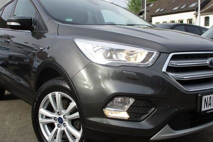 Ford Kuga 62.500 km 15.900 &euro; Übach-Palenberg 52531