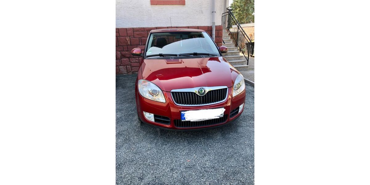 Skoda Fabia 84.400 km 4.900 &euro; Büdingen 63754