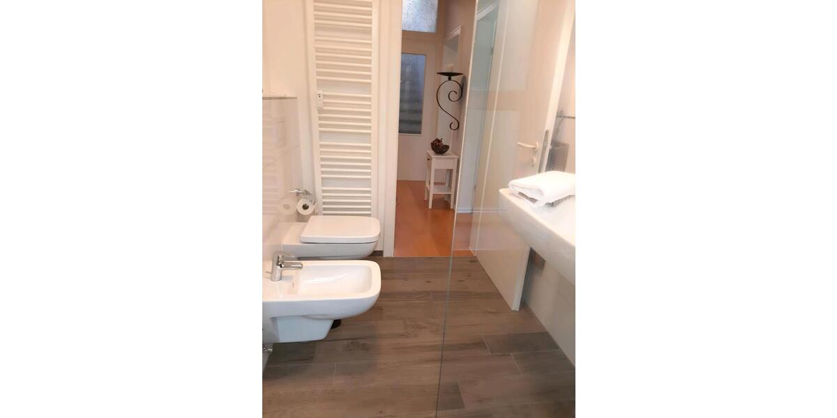 angenehme möbilierte Wohnung wohnen auf Zeit 2 zimmer