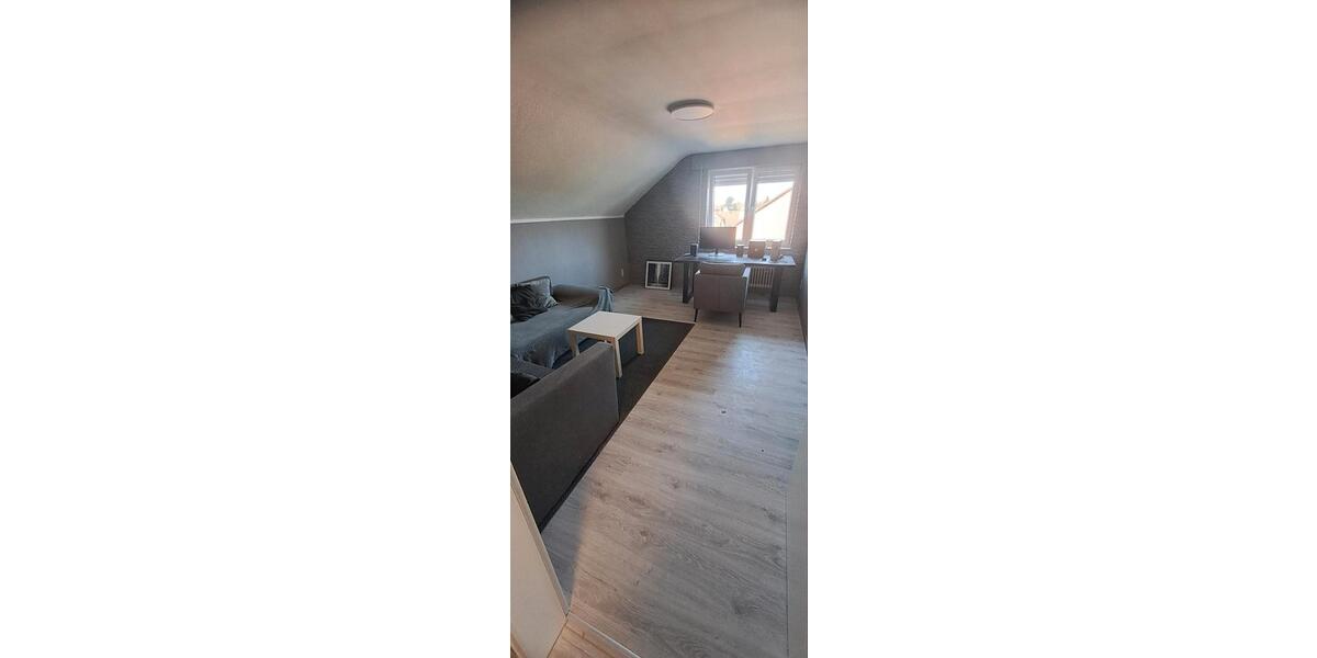 Dachgeschoßwohnung Bedburg - 2 Zimmer, 45 m&sup2;, 600&euro; | Angebot:25381670