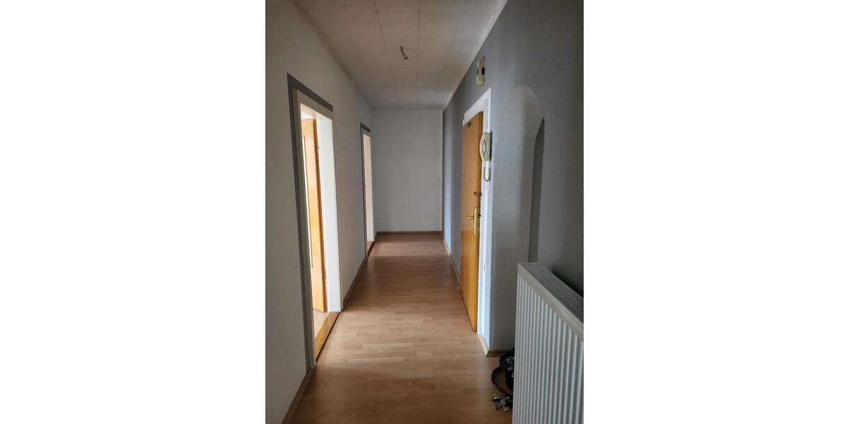 Etagenwohnung Kronach - 3 Zimmer, 84 m&sup2;, 560&euro; | Angebot:26272759