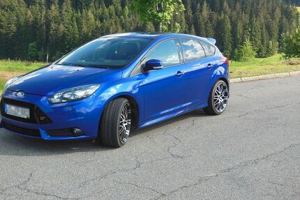 Ford Focus 217.000 km 6.300 &euro; Villingen-Schwenningen 78052