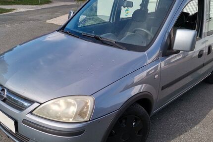 Opel Combo 181.300 km 2.199 &euro; Fürth 90762