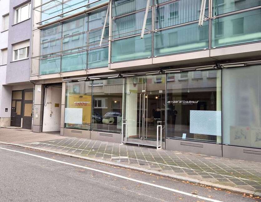 Einzelhandel in Mannheim 1.911 € 147 m²
