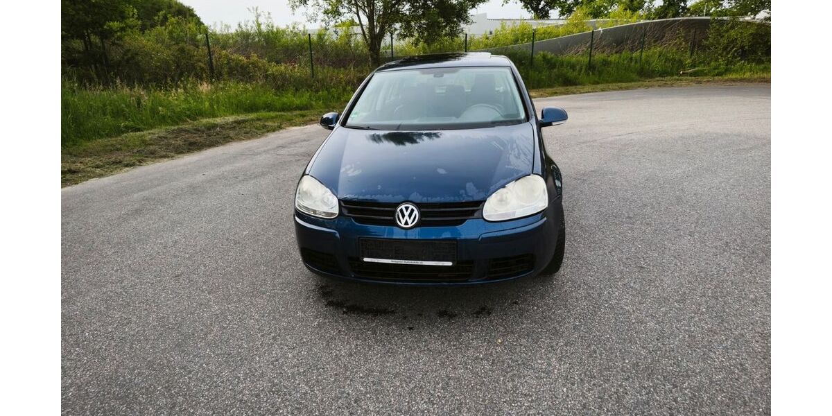 VW Golf 244.000 km 1.699 &euro; Aurich 26607