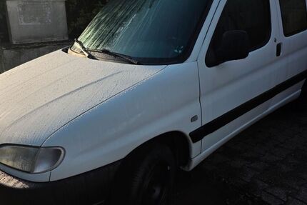 Peugeot Partner 130.000 km 3.400 € Schiffweiler 66578