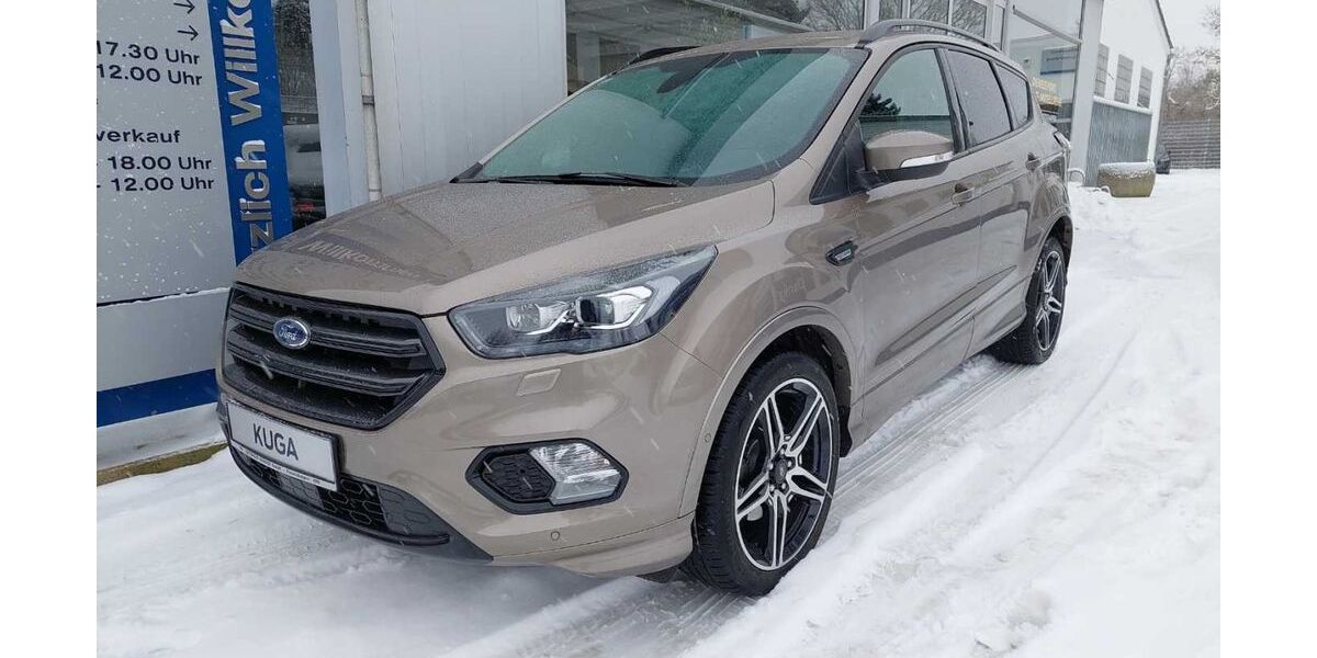 Ford Kuga 48.000 km 17.995 &euro; Petershagen 32469