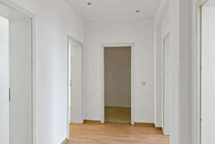 Wohnung zum Mieten in Halle 590 € 69 m²