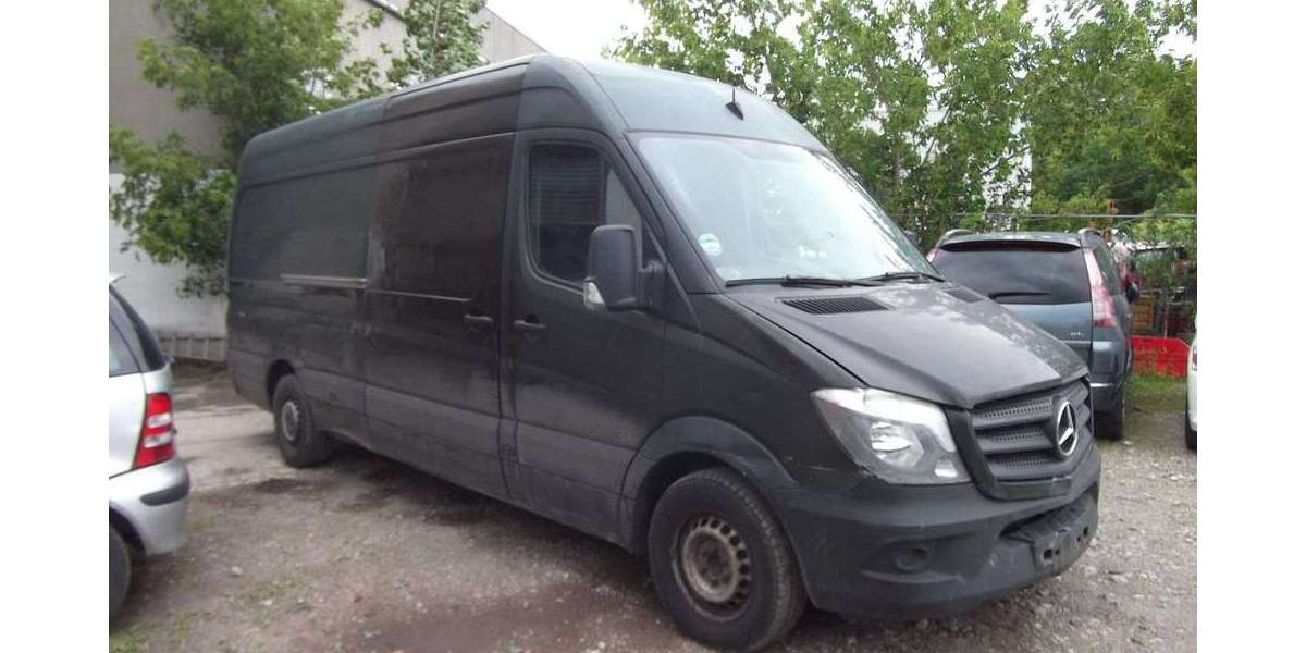 Mercedes-Benz Sprinter 319.000 km 5.899 &euro; Berlin 12277