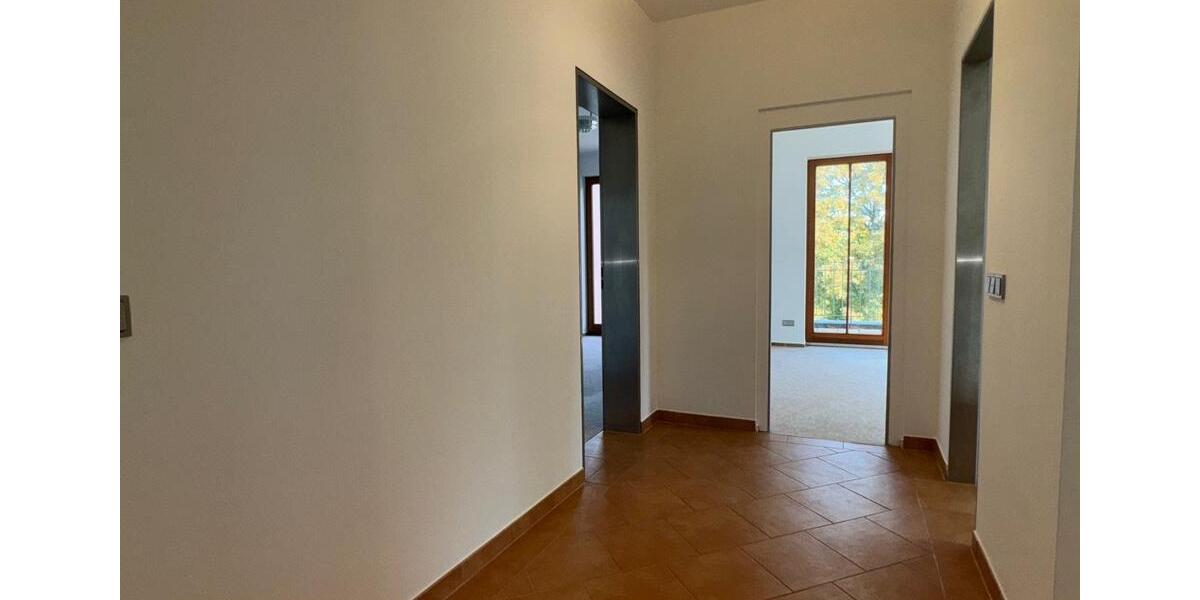 Etagenwohnung Wusterwitz - 3 Zimmer, 92 m&sup2;, 875&euro; | Angebot:24416679