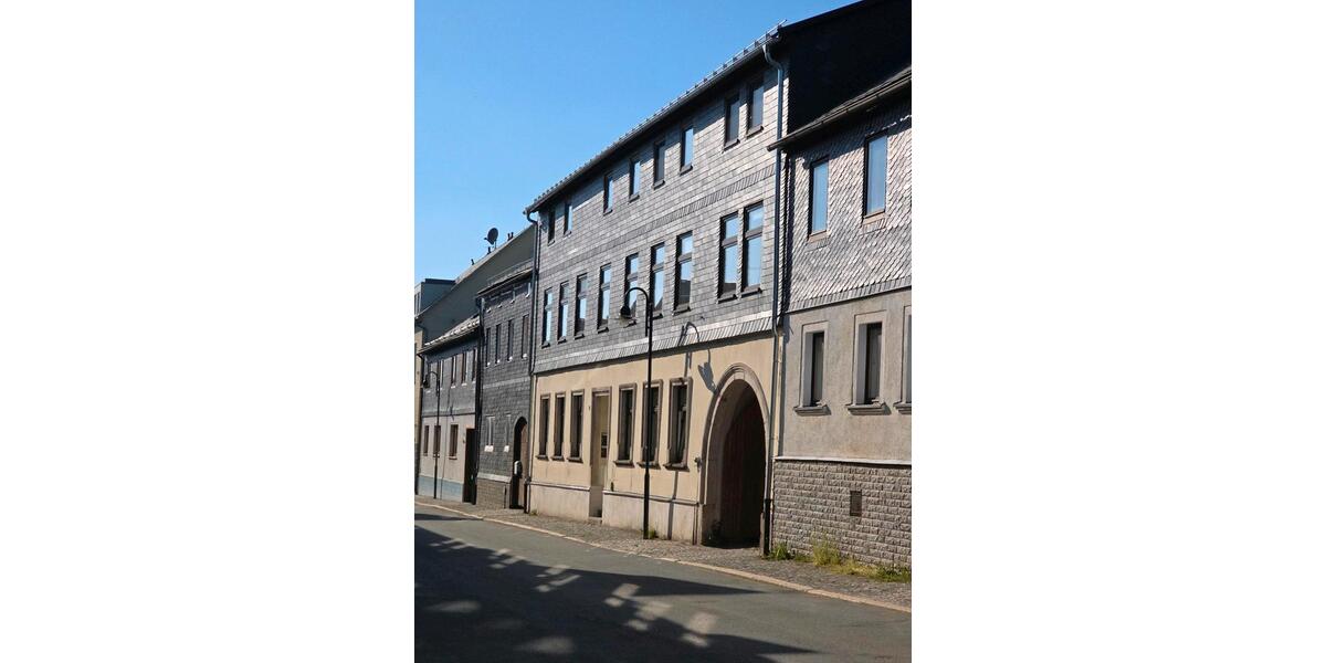 Dachgeschoßwohnung Lehesten - 3 Zimmer, 76 m&sup2;, 45.000&euro; | Angebot:25842792