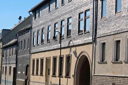 Wohnung Lehesten - 3 Zimmer, 76 m&sup2;, 45.000&euro; | Angebot:25842792