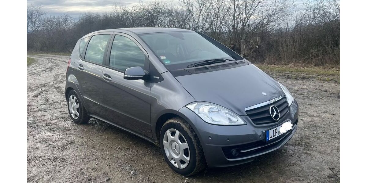 Mercedes-Benz A 160 145.600 km 4.400 &euro; Barntrup 32683