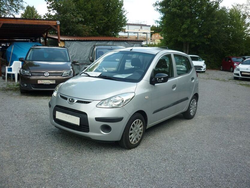 i10