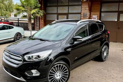 Ford Kuga 157.900 km 13.900 &euro; Isernhagen 30916