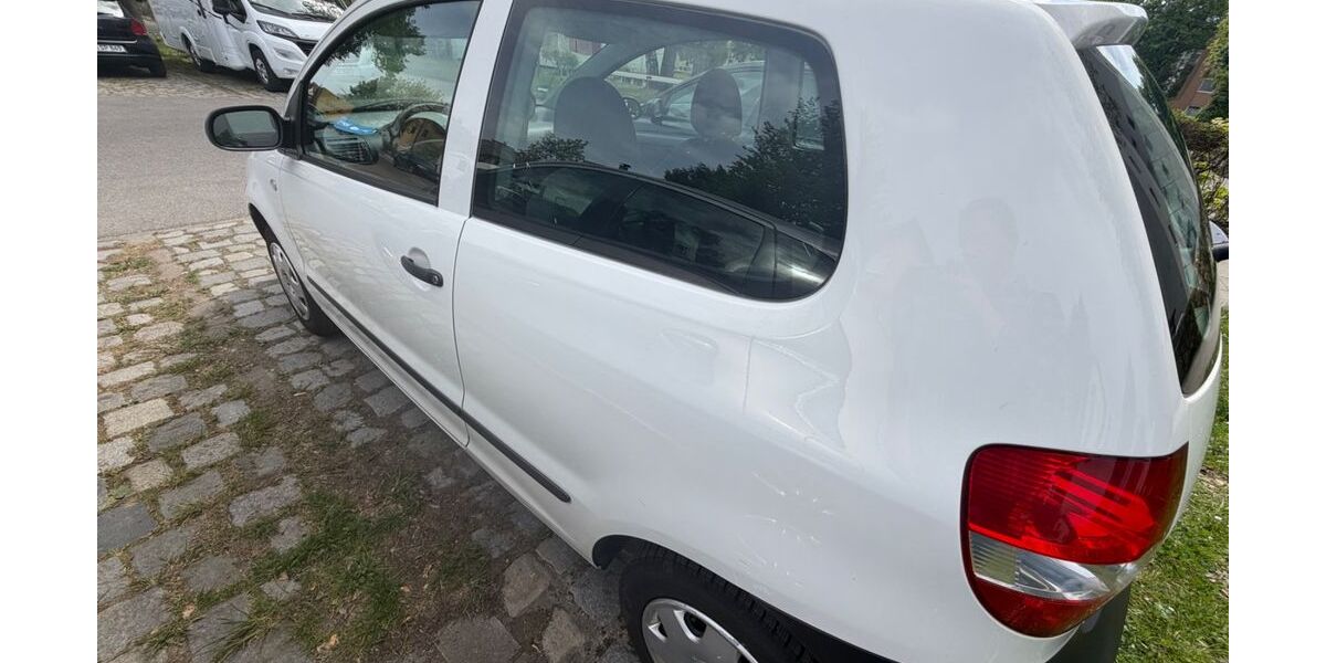 VW Fox 118.000 km 1.500 &euro; Regensburg 93057