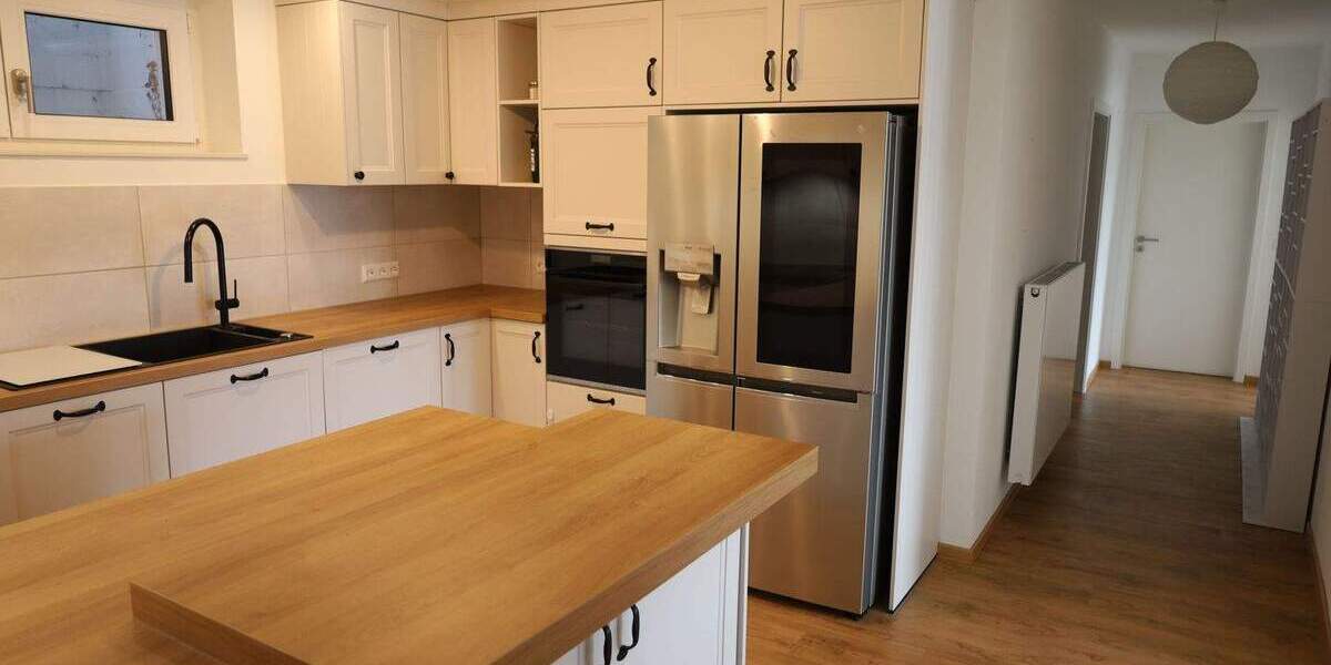 Etagenwohnung Albstadt Ebingen - 3 Zimmer, 118 m&sup2;, 388.000&euro; | Angebot:25836414